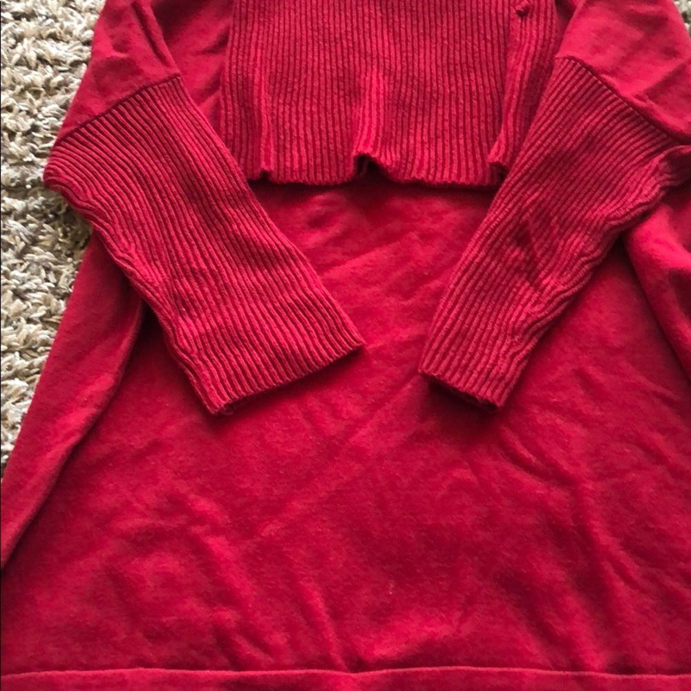 Sweater - Picture 3 of 3
